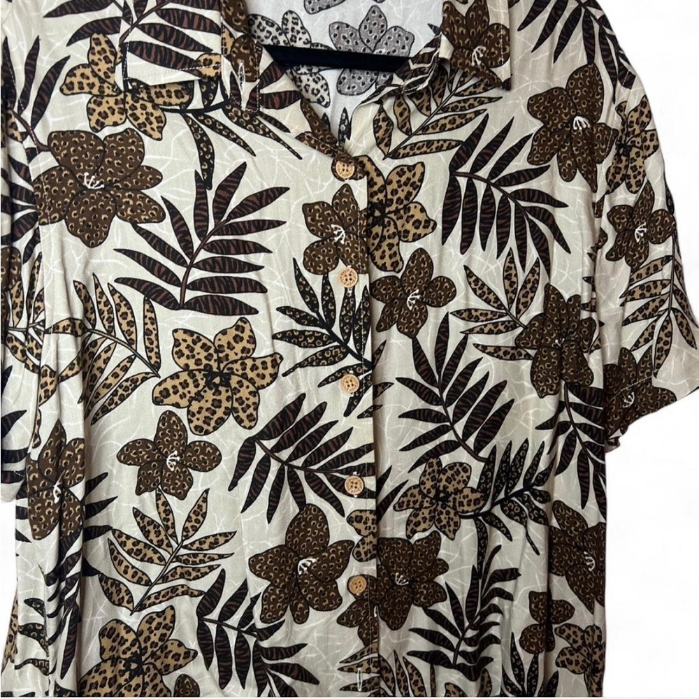 Bahama Beach Rayon Tropical Cheetah Print Shirt Women’s L Vacation Vibes - Picture 2 of 4